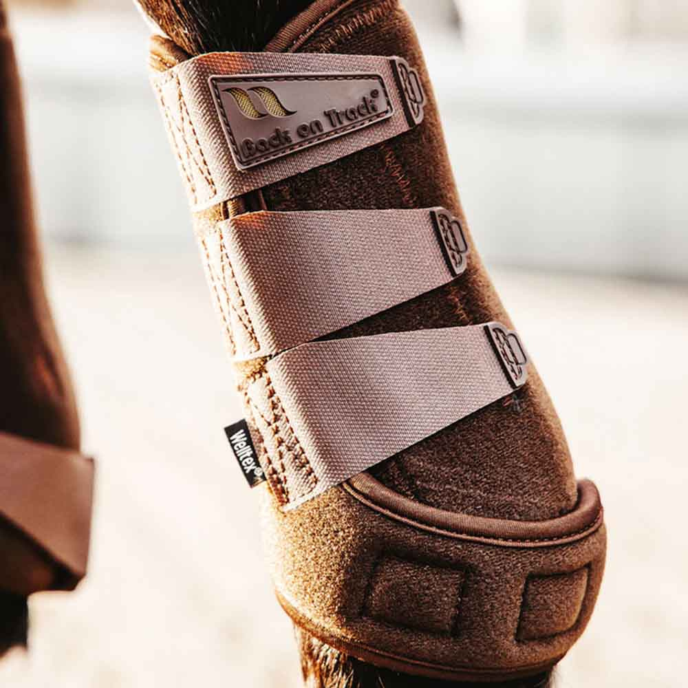 Brushing Boots Airflow Exercise Boots Brown