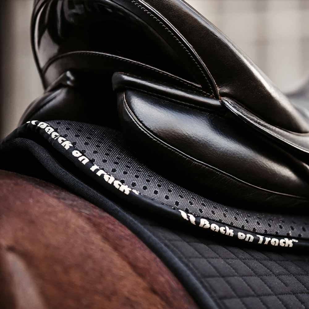 Saddle Pad Aurora Impact Black