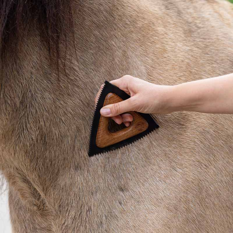 Shedding Blade Triangle Brown