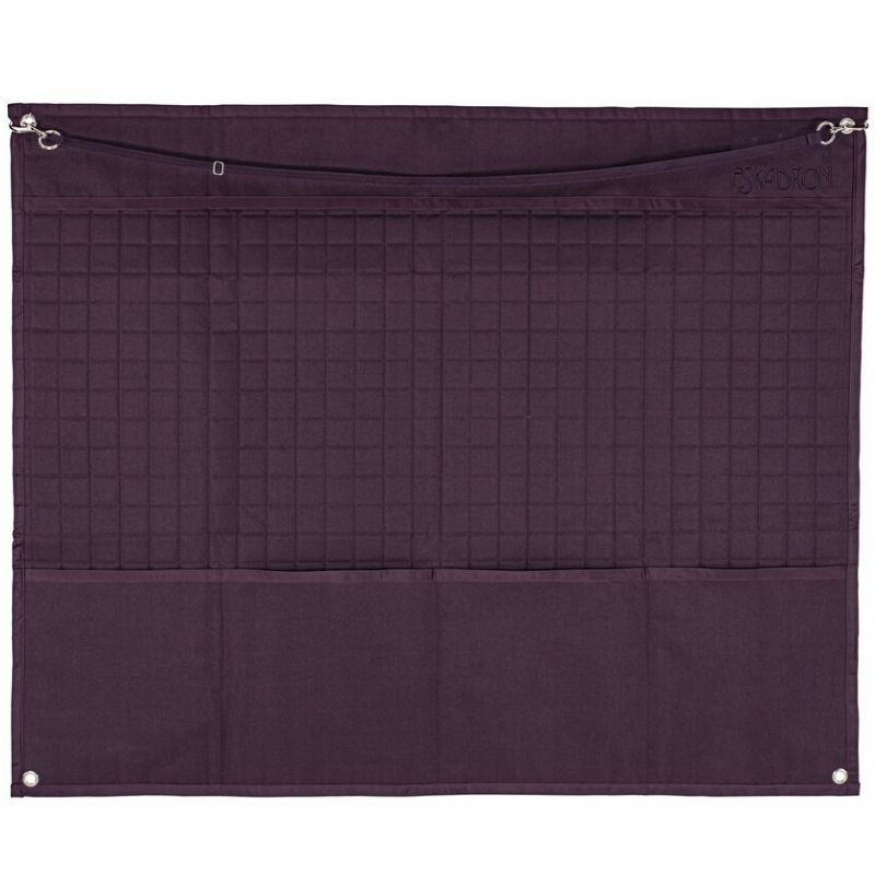 Stable Curtain Quilt Half Bordeaux