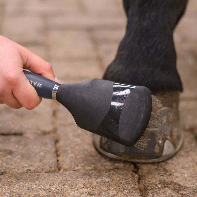 Hoof Brush Gel Black