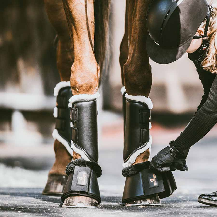 Brushing Boots Leather Front Black