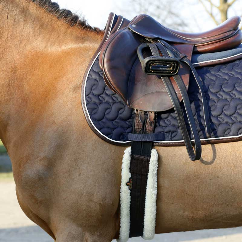 Sheepskin Girth Brown