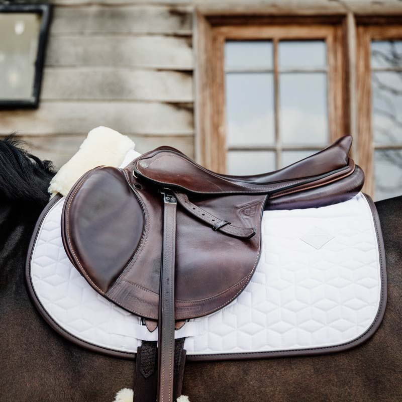 Saddle Pad Skin Friendly White