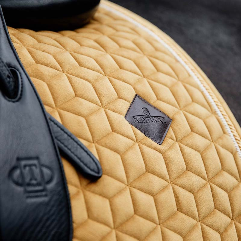 Dressage Saddle Pad Velvet Mustard