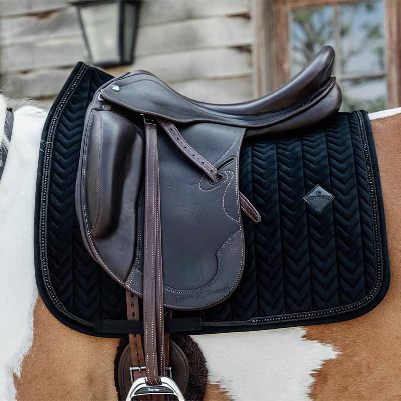 Dressage Saddle Pad Velvet Pearls Black