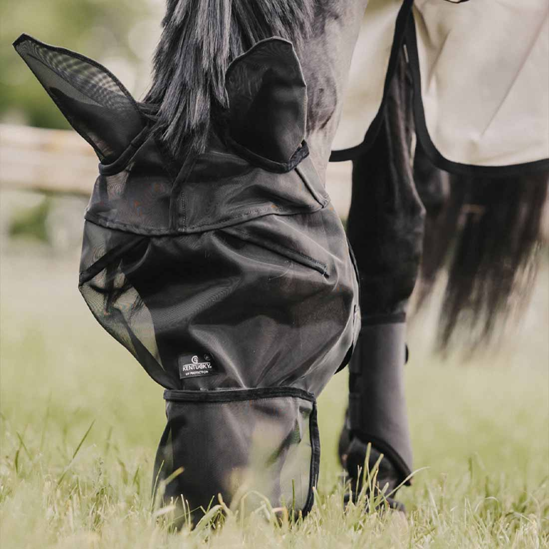 Fly Mask Classic with Ears och Nose Black