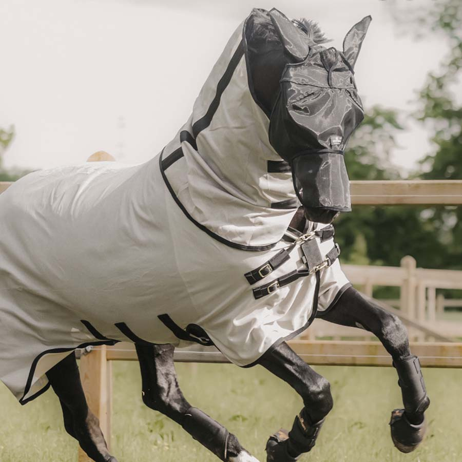 Fly Mask Classic with Ears och Nose Black