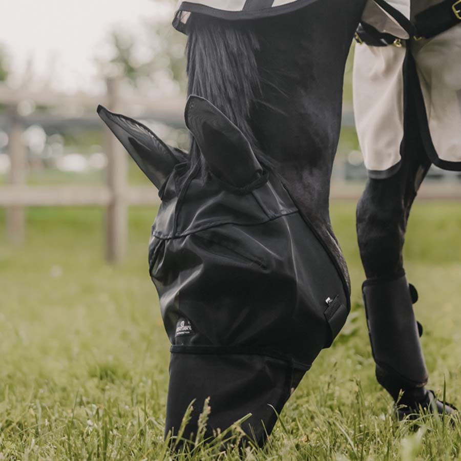 Fly Mask Classic with Ears och Nose Black