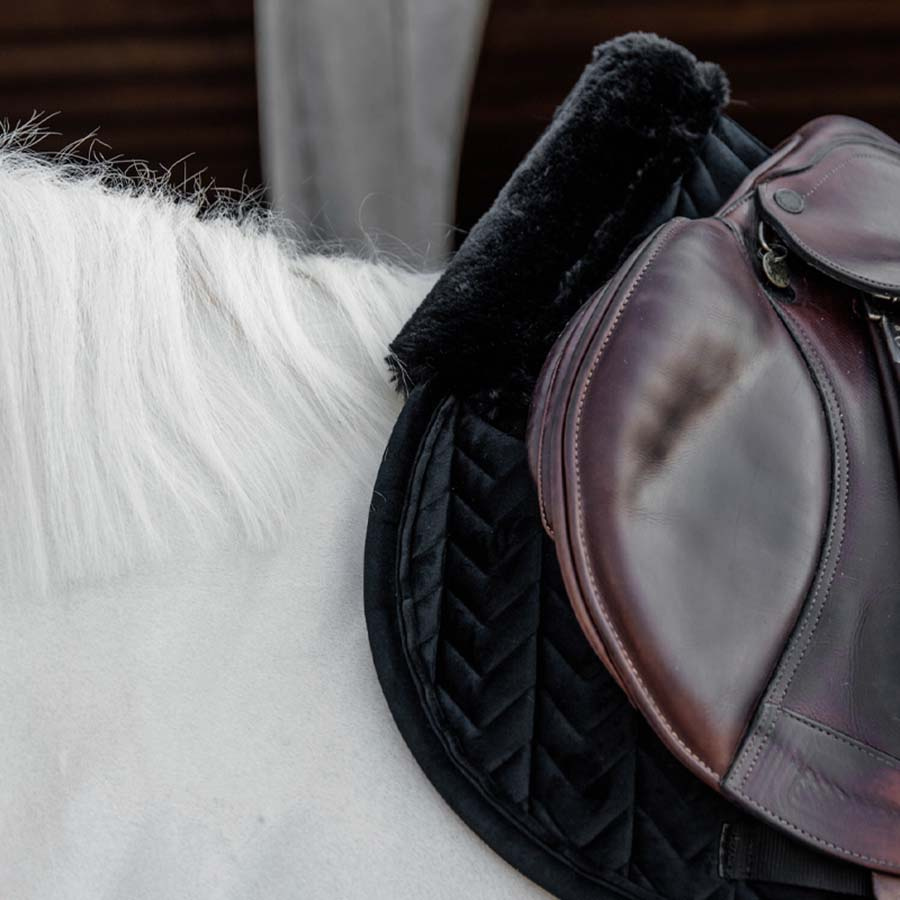Saddle Pad Skin Friendly Velvet Black