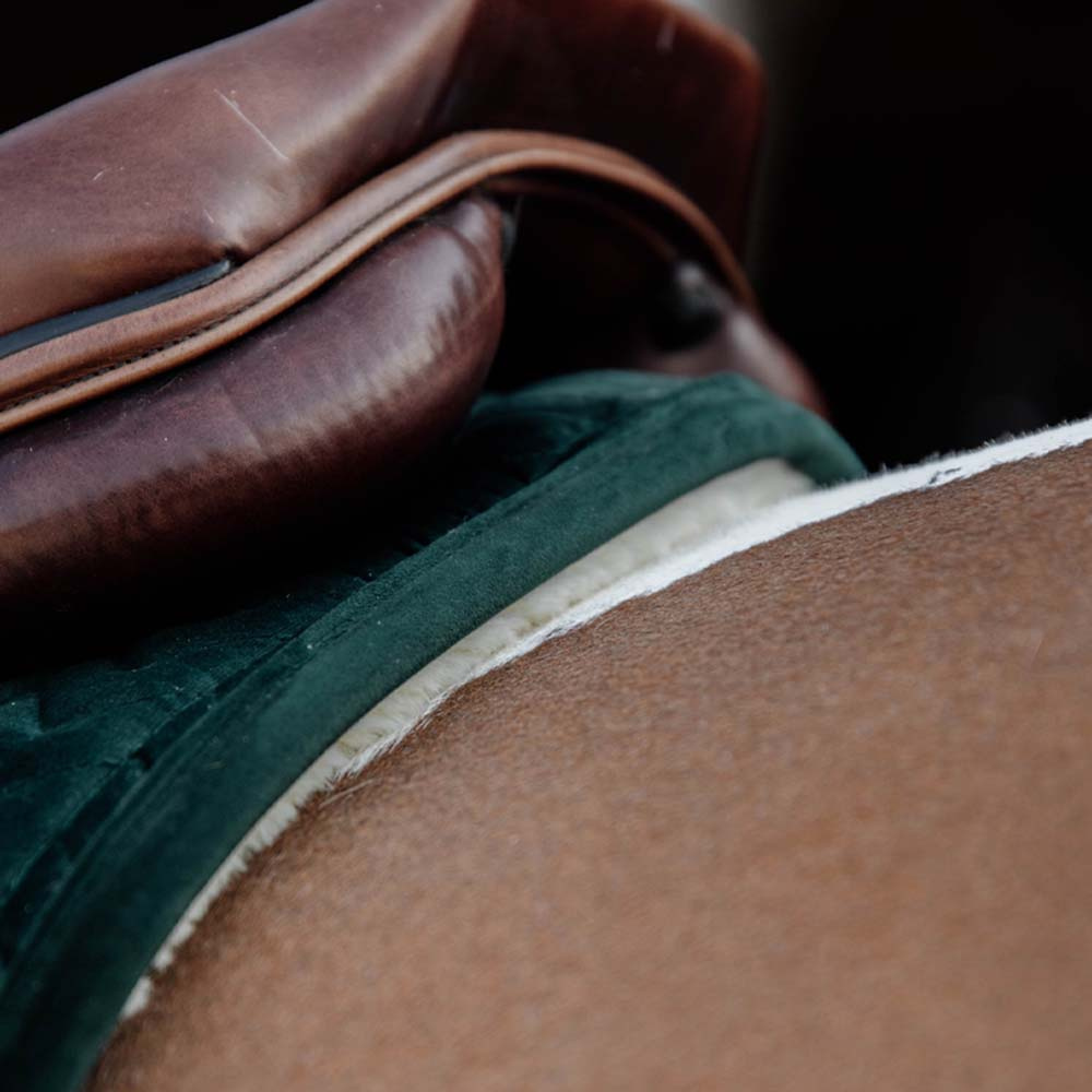 Saddle Pad Skin Friendly Velvet Green
