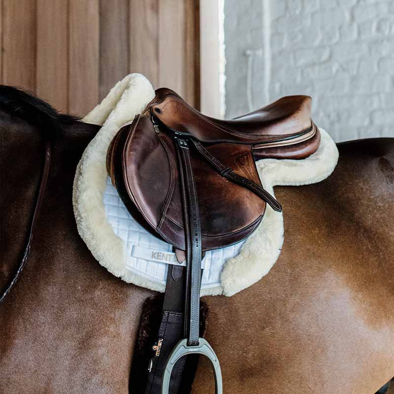 Saddle Pad Hunter Vegan Sheepskin Vit Full