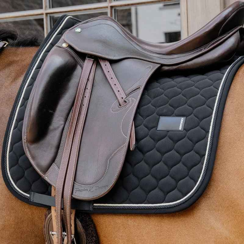 Dressage Saddle Pad Onion Quilt Rubber Logo Black