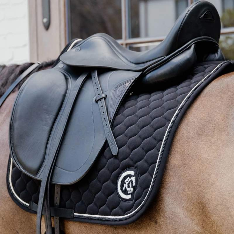 Dressage Saddle Pad Onion Quilt 3D Logo Black