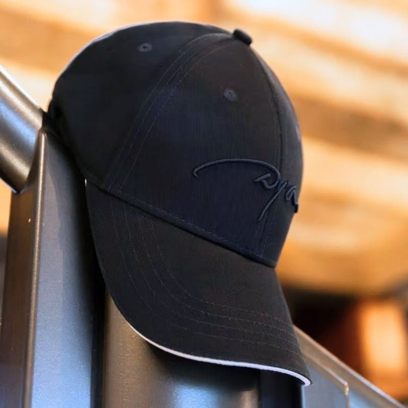 Cap Navy Logo