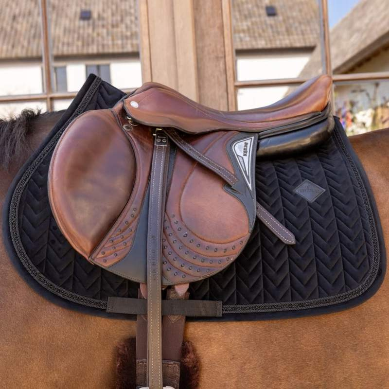 Saddle Pad Velvet Mini Pearls Black