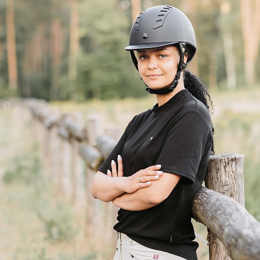 Riding Helmet MIPS Neoz Smooth Top Black