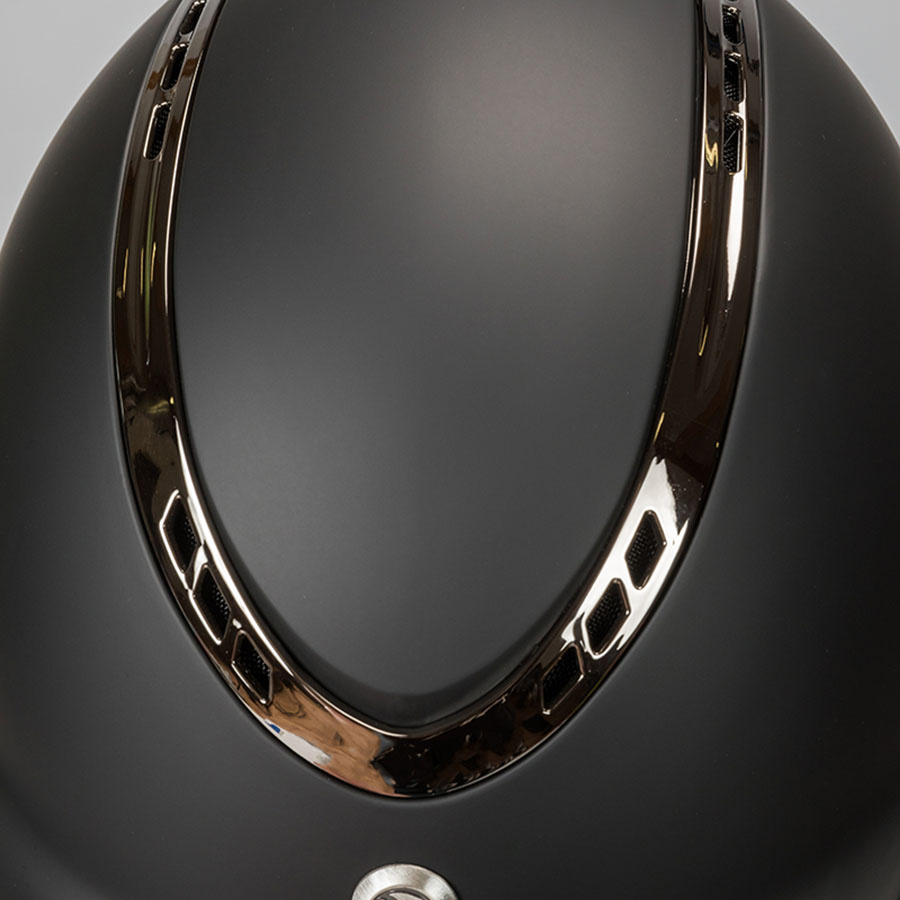 Riding Helmet EQ3 Pardus with Screw Smooth Top Black.