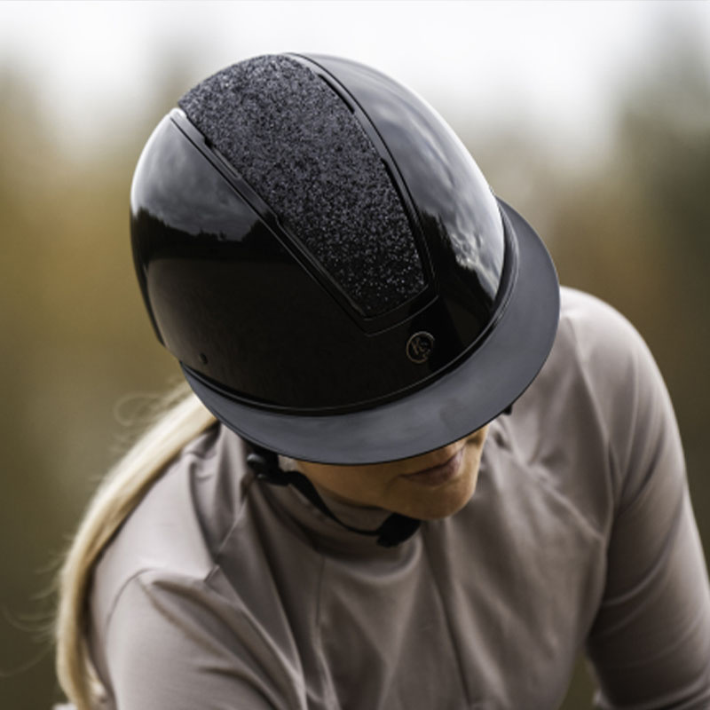 Riding Helmet HS MIPS Vision Glitter Black