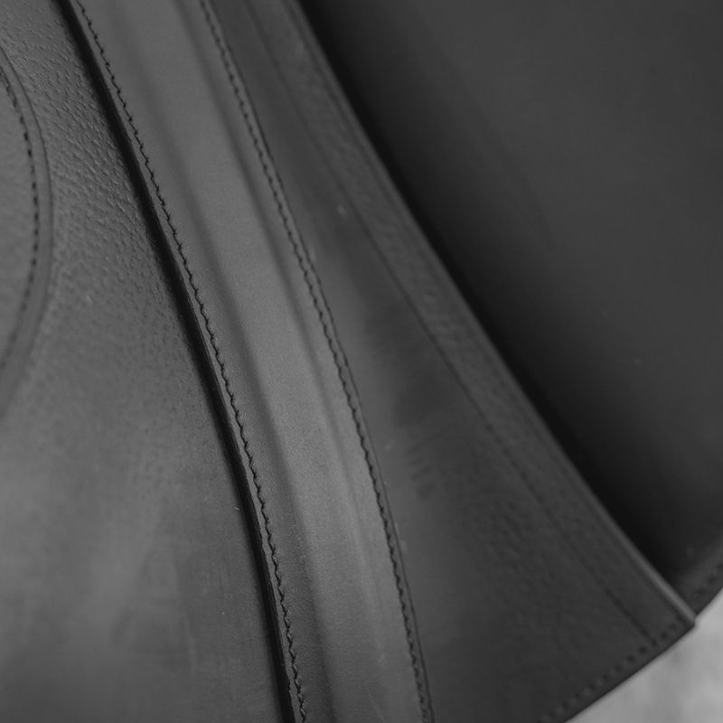 Stirrup Leathers HS Curved Black