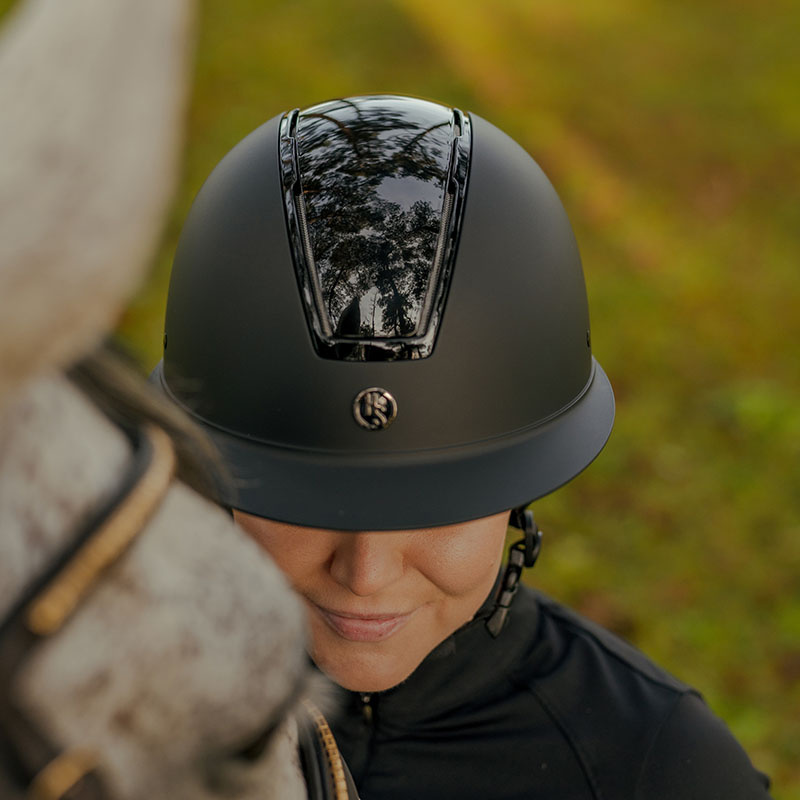 Riding Helmet HS MIPS Vision Matte Agat Black