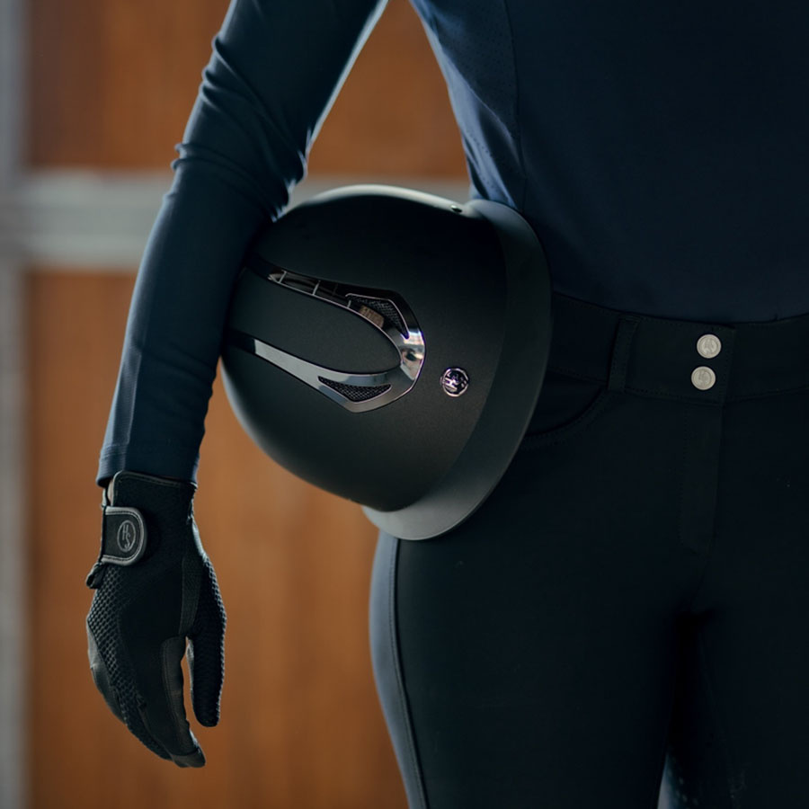 Riding Helmet HS Victory Chrome Black