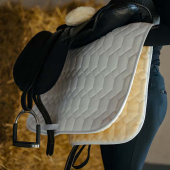 Dressage Saddle Pad HS Sheeplike White Dressage Saddle Pad HS Sheeplike White
