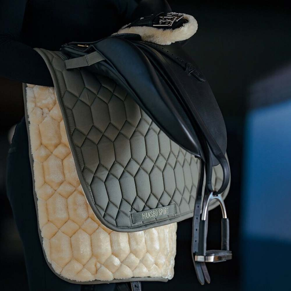 Dressage Saddle Pad HS Sheeplike Green