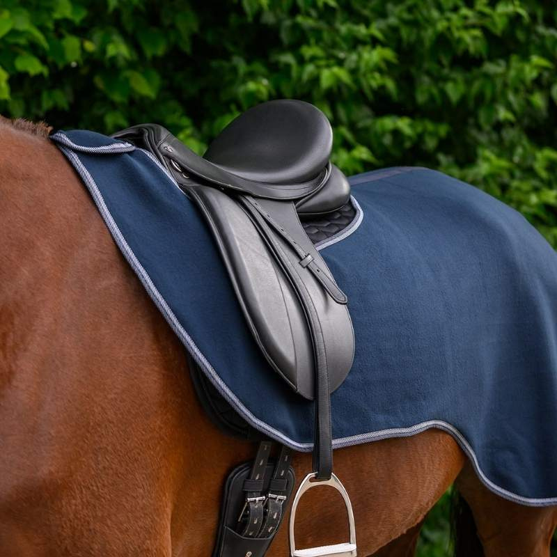 Exercise Sheet Fleece Essential Navy Blue