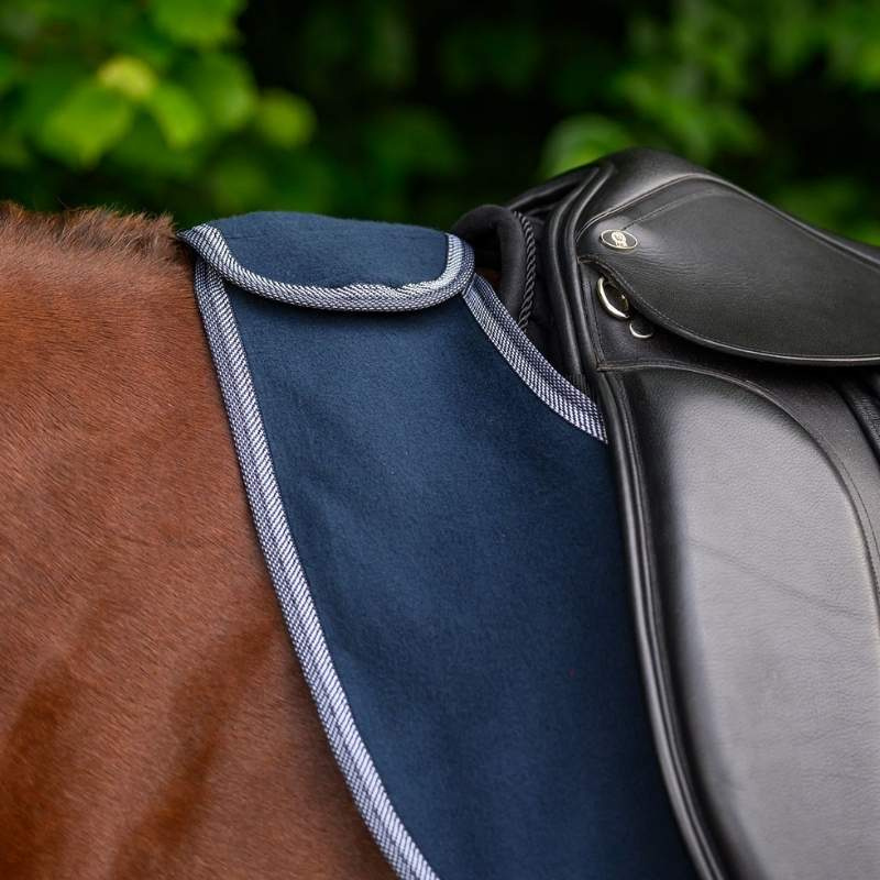 Exercise Sheet Fleece Essential Navy Blue