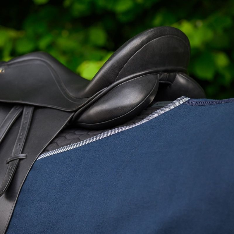 Exercise Sheet Fleece Essential Navy Blue