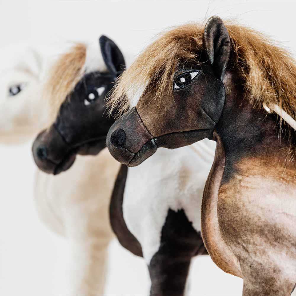 Horse Toy Relax Tableux