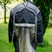 Winter Rug with Hood Amigo Bravo 12 Plus Bundle (50g+100g+200g) V-Front Black/Gray