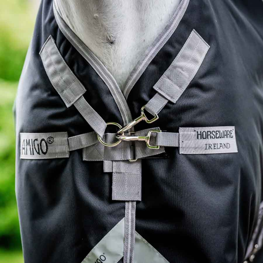 Turnout Rug with Hood Amigo Bravo 12 Plus 100g Black/Gray