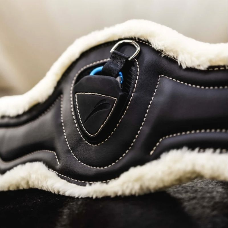 Girth ES Jumping Fluffy Black