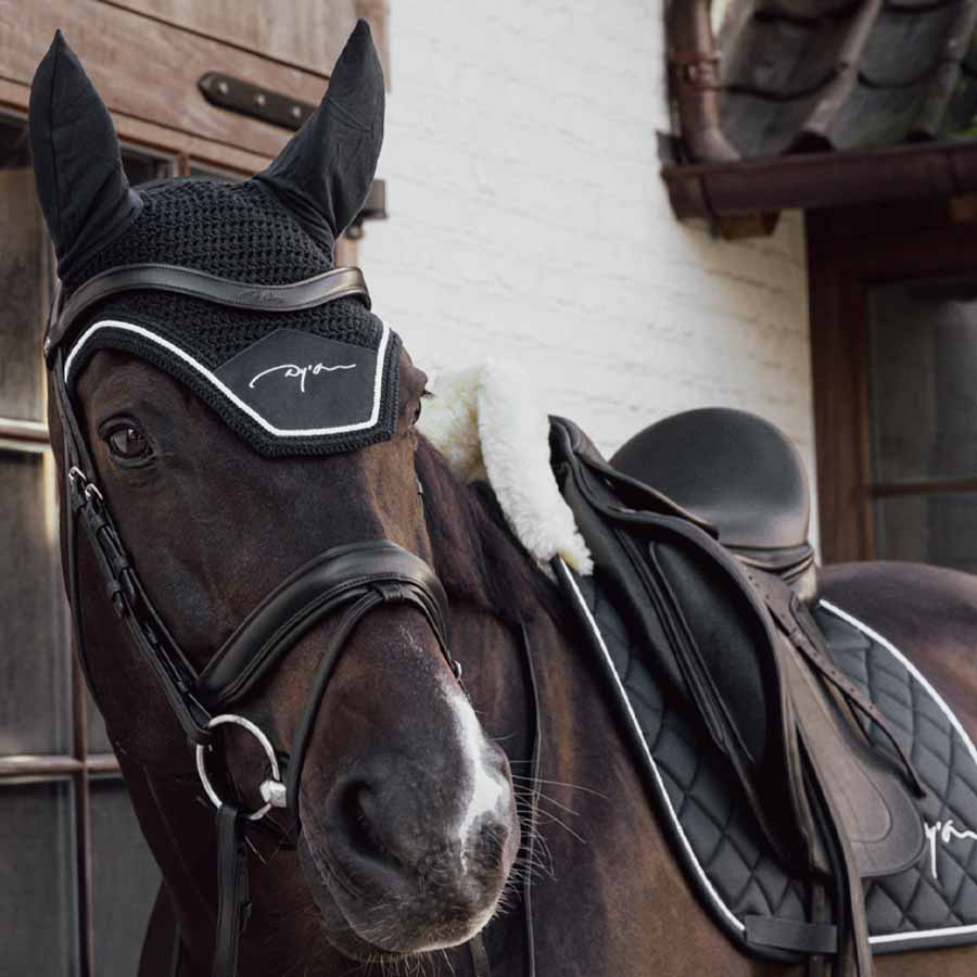 Dressage Saddle Pad Skin Friendly Vegan Sheepskin Black