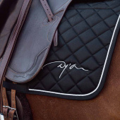 Dressage Saddle Pad Skin Friendly Vegan Sheepskin Black Dressage Saddle Pad Skin Friendly Vegan Sheepskin Black