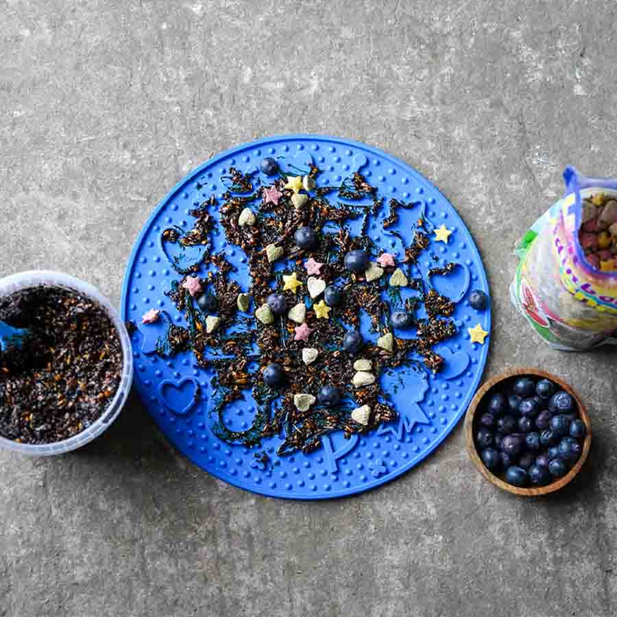 Graze Maze Lick Mat Level 1 Blue